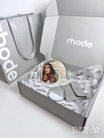 Rhode Mirror Оригинално метално
огледалце Rhode от Hailey Bieber, снимка 6 - Други - 56140093