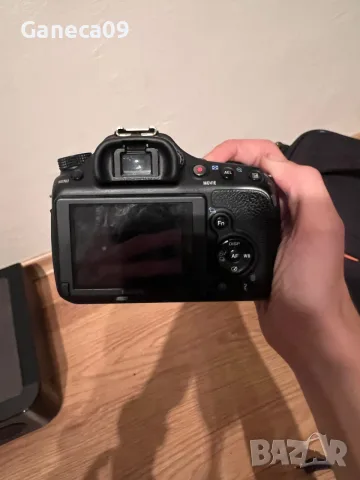 sony alpha a8 много запазен като нов , снимка 4 - Фотоапарати - 55973567