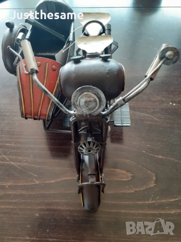 Ретро мотор за декорация с кош, снимка 2 - Колекции - 42281072
