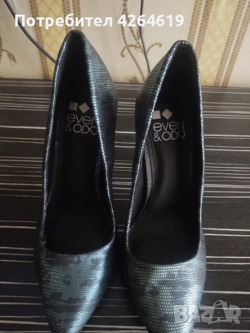 ПРОДАВАМ ЕЛЕГАНТНИ ДАМСКИ ОБУВКИ , снимка 3 - Дамски елегантни обувки - 53573577