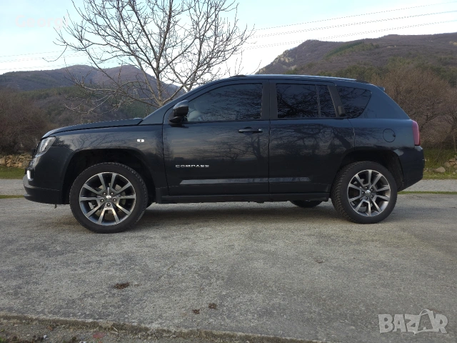 Jeep Compass 2.2 Limited 4x4, снимка 18 - Автомобили и джипове - 53540455