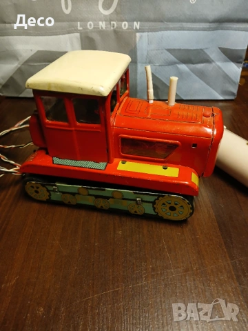 Стара китайска играчка трактор., снимка 3 - Колекции - 53681667