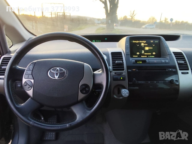 Toyota Prius Hibrid Automatic , снимка 6 - Автомобили и джипове - 53818216