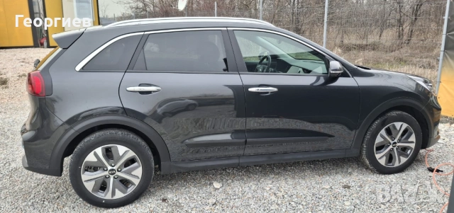 KIA e-Niro EV 64kWh full electric 204PS, снимка 5 - Автомобили и джипове - 52697048