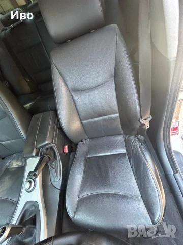 BMW Е90 325i ПЕРФЕКТНА!, снимка 8 - Автомобили и джипове - 50999267