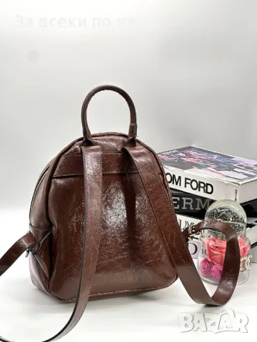 Moschino Дамска Раница Мошино - Налични Различни Цветове Код D1995, снимка 2 - Раници - 49380475