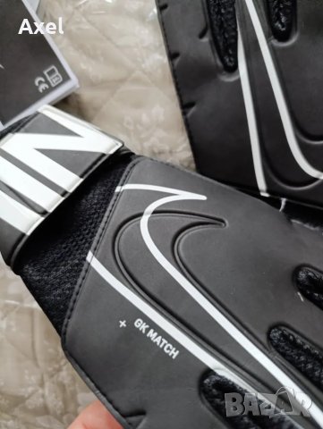 Нови оригинални вратарски ръкавици, снимка 3 - Футбол - 49785395