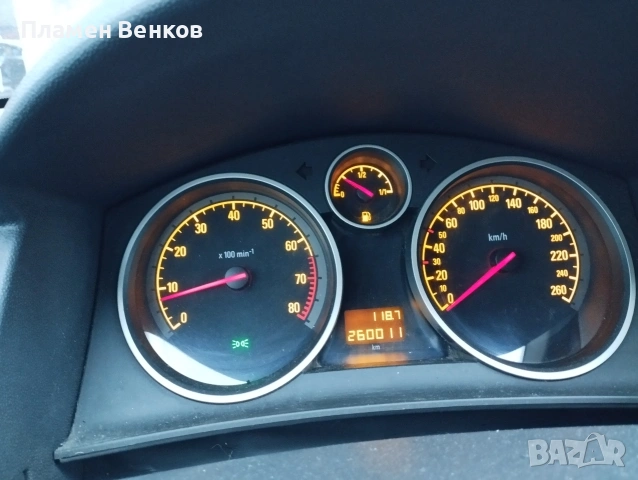 Опел Астра 1.8 бензин 125 к.с., снимка 10 - Автомобили и джипове - 53794844