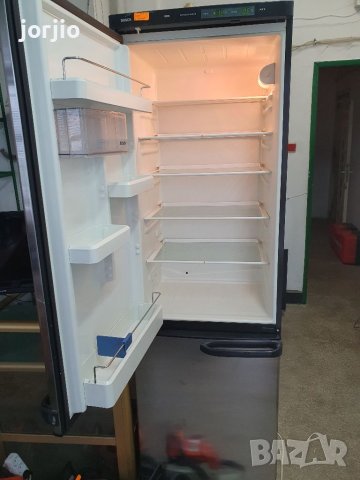 ХЛАДИЛНИК С ФРИЗЕР, снимка 5 - Фризери - 35084502