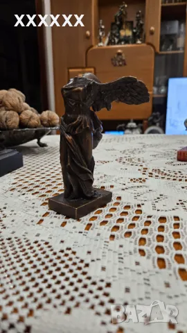 Метална пластика NIKE , снимка 3 - Антикварни и старинни предмети - 48620062