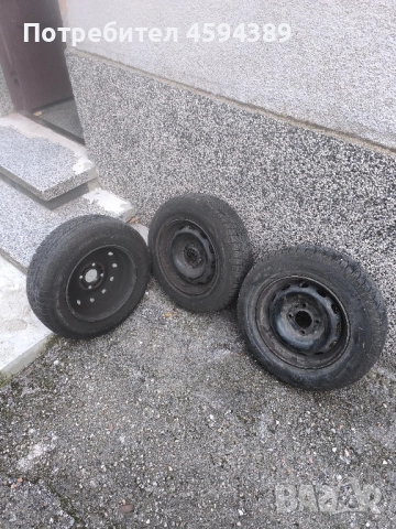 Зимни гуми RIKEN 165/70 R13 с джанти - 3бр, снимка 1