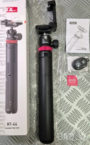 Ulanzi MT-44 трипод за смартфон / камера 146 см, резба 1/4, снимка 6 - Чанти, стативи, аксесоари - 52404095