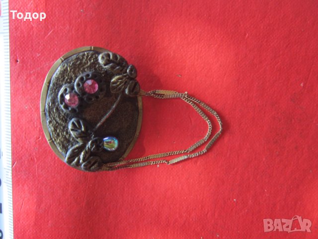 Уникална брошка с камъни 5