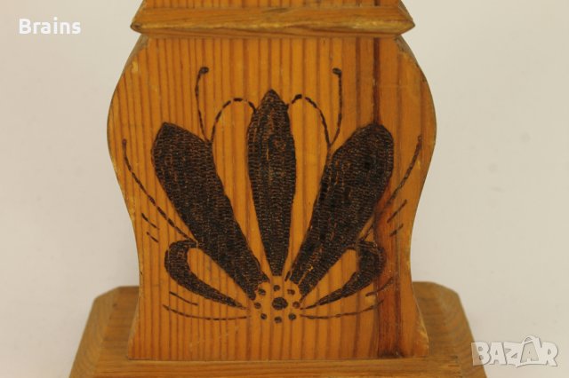 Стар Немски Часовник MERCEDES Дървена Пирографирана Основа, снимка 6 - Антикварни и старинни предмети - 39410666