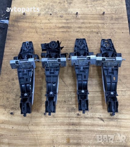 Range rover sport 2012година Външни дръжки врати, снимка 2 - Части - 40572924