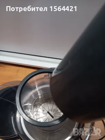 сокизтисквачка Sencor, 700W, отлично състояние, снимка 3 - Сокоизстисквачки и цитрус преси - 48165273