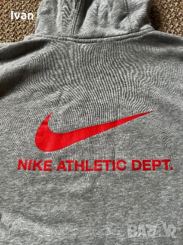 Горница Nike, снимка 6 - Суичъри - 50808042