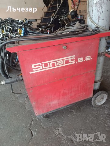 Трифазен заваръчен апарат CO2