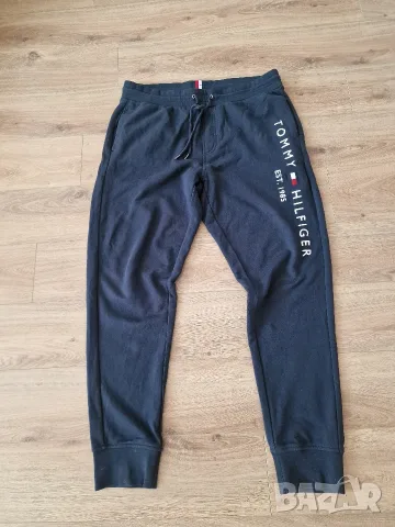 Страхотно мъжко спортно долнище TOMMY HILFIGER XL / 2XL 