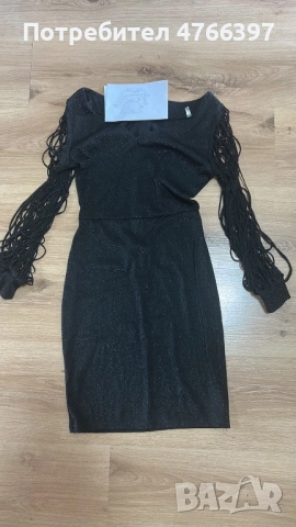 Нова официална блестяща къса рокличка размер S, снимка 3 - Рокли - 53847113