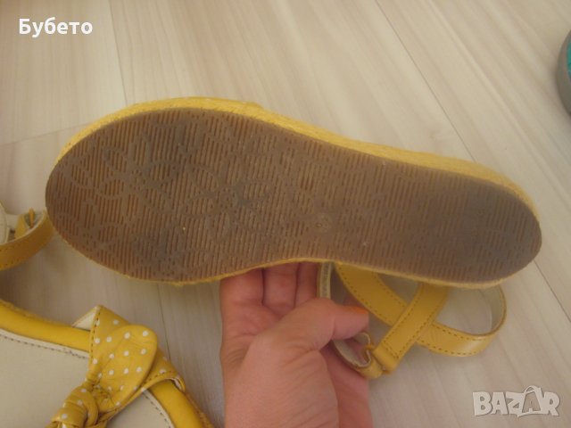 Сандали Clarks, снимка 4 - Сандали - 33876868