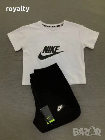Nike дамски къси екипи , снимка 3 - Спортни екипи - 49671833