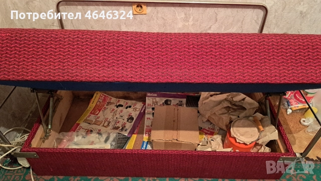 Диван с място за нареждане, снимка 3 - Дивани и мека мебел - 52495692