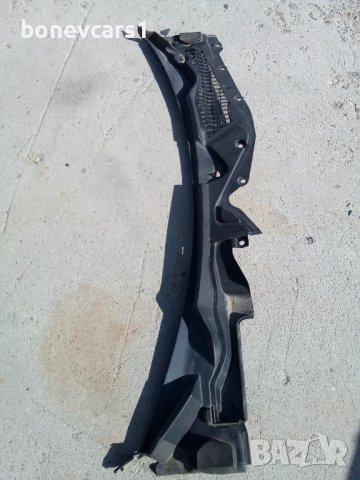 Решетка Лайсна  чистачки под предно стъкло Форд Мустанг Ford Mustang SW