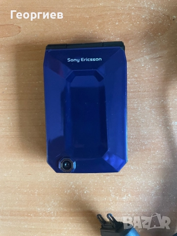 Sony Ericsson f100i