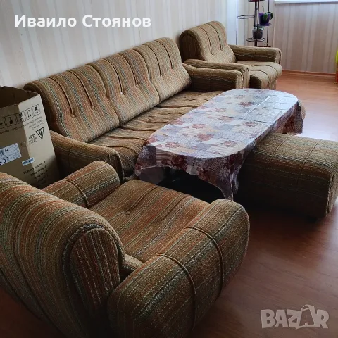 Холна гарнитура с маса, снимка 2 - Дивани и мека мебел - 56108064