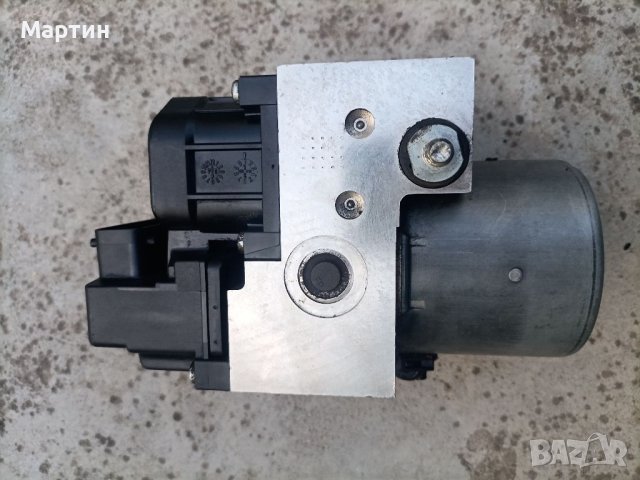 ABS спирачна помпа за Kia Sorento - Киа Соренто - дизел 2.5 CRDI 16 V - 140 к.с., снимка 5 - Части - 41640048