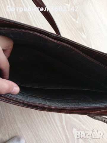 продавам дамска чанта , снимка 9 - Чанти - 51778684