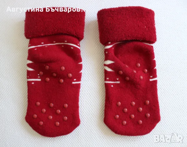 Комплект коледна пижамка с чорапки , снимка 11 - Бебешки пижами - 50114237