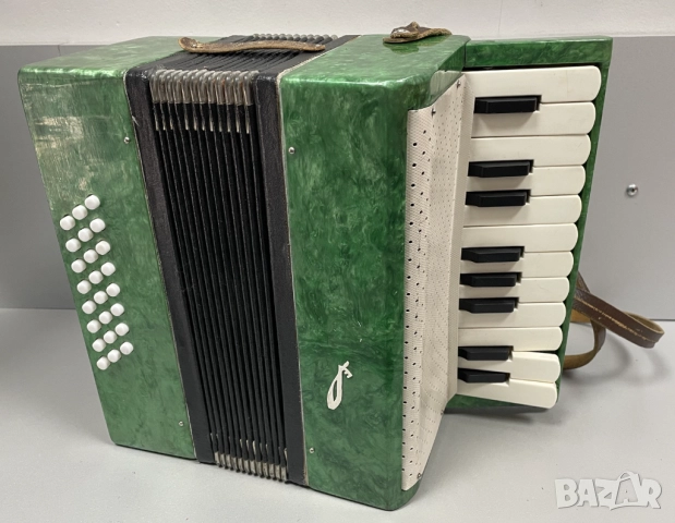 Детски Акордеон «Кременное» СССР, снимка 1