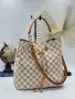 Louis Vuitton ⚜️ Дамски Чанти , снимка 10