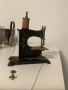 Детска шевна машина  производство Германия  M.uller  DRGM  1930 години  състояние според снимката, снимка 3