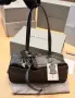 Balenciaga Дамска чанта, кожа, снимка 2