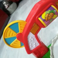 Детска музикална играчка с въртящи елементи Fisher- Price , снимка 4 - Музикални играчки - 39502144