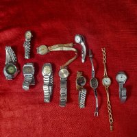 Стари дамски часовници , снимка 15 - Антикварни и старинни предмети - 41321505