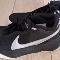 NIKE Детски мaратонки за момче-номер 38,5, снимка 2 - Детски маратонки - 42388440