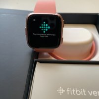 Смарт часовник Fitbit Versa FB-505 1gen/розов, снимка 1 - Смарт часовници - 39641050