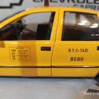 1:18 Chevrolet Caprice NY TAXI - UT MODELS, снимка 7 - Колекции - 39743767