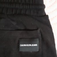  Оригинален клин  Calvin Klein Jeans Клин Ватиран, снимка 2 - Клинове - 44354706
