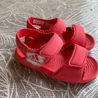 Детски сандали -оригинални, снимка 1 - Детски сандали и чехли - 41421180