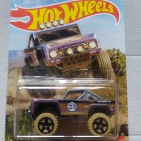 Hot Wheels Error Custom Ford Bronco, снимка 1 - Колекции - 41517105