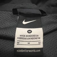 Мъжко горнище Nike x FC Barcelona, Размер: М, снимка 4 - Спортни дрехи, екипи - 44494773