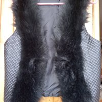 Черно кожено елече, снимка 1 - Елеци - 40766402