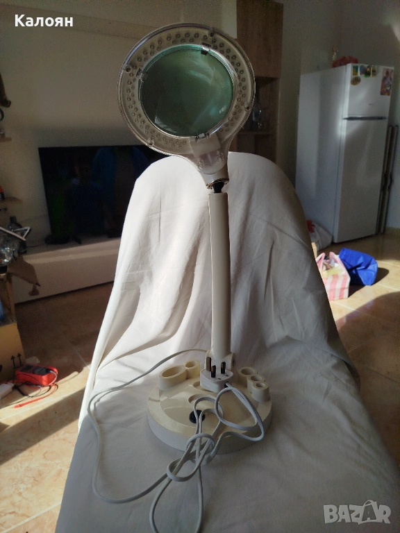 Увеличителна лампа с LED осветление , снимка 1