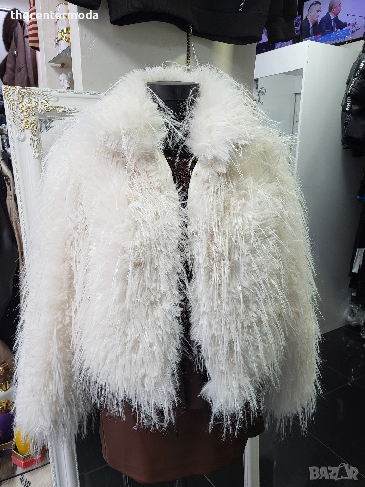 Бяло палто от еко косъм , снимка 1