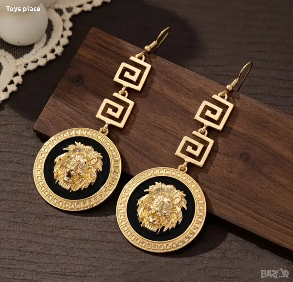 Различни модели ефектни дамски обеци Версаче , снимка 1